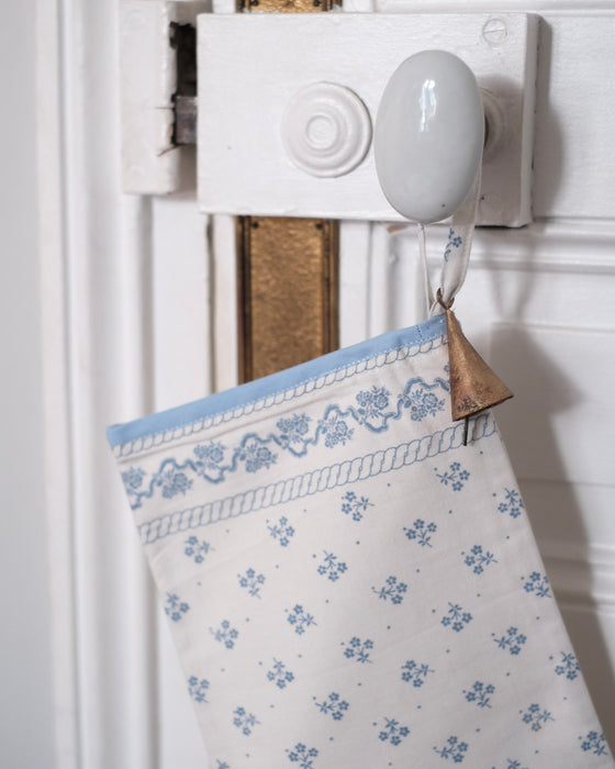 cherished-corner-christmas-stockings-laura-ashley-_1-2 