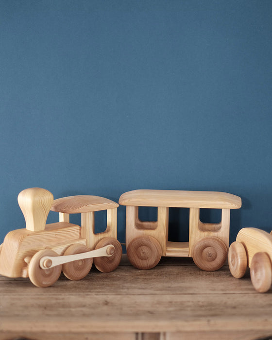 Train en bois