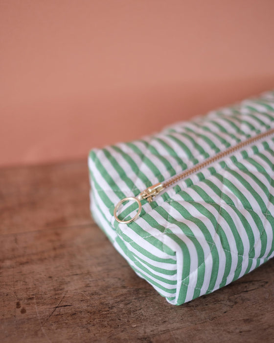Trousse rayures vertes - moyenne