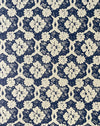 Papier italien décoré avec un motif de fleurs, combinant design et signification.